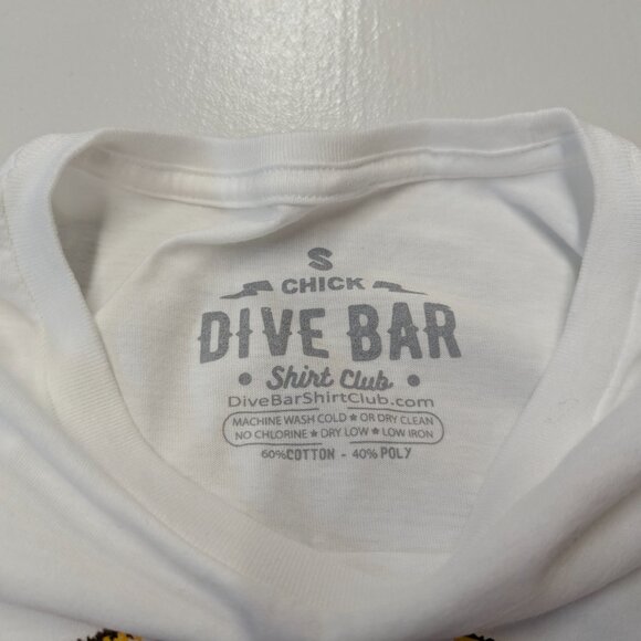 NWOT Two Dive Bar by Chick Shirt Club Size Small White - Picture 11 of 14